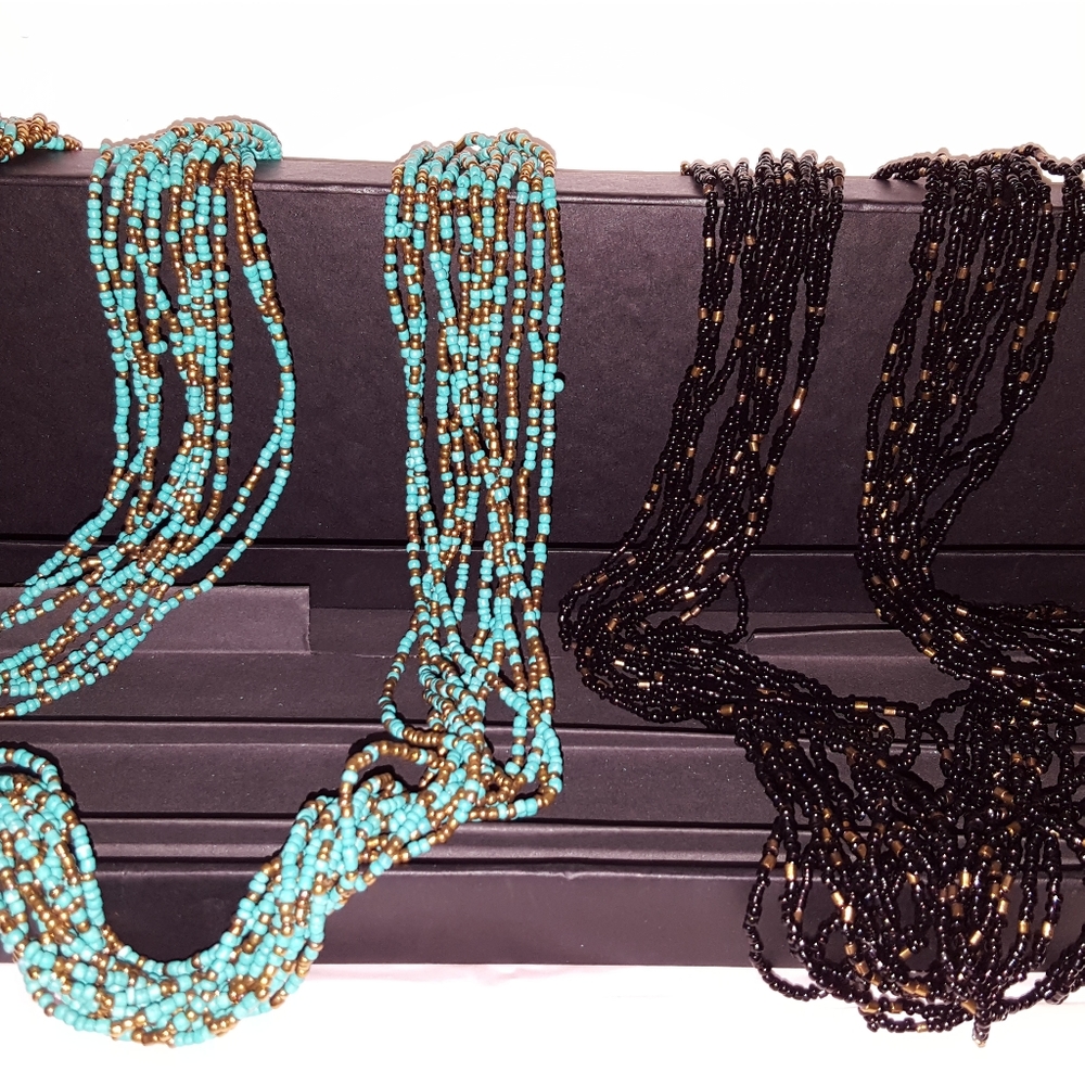 Bracelet and necklace sets
